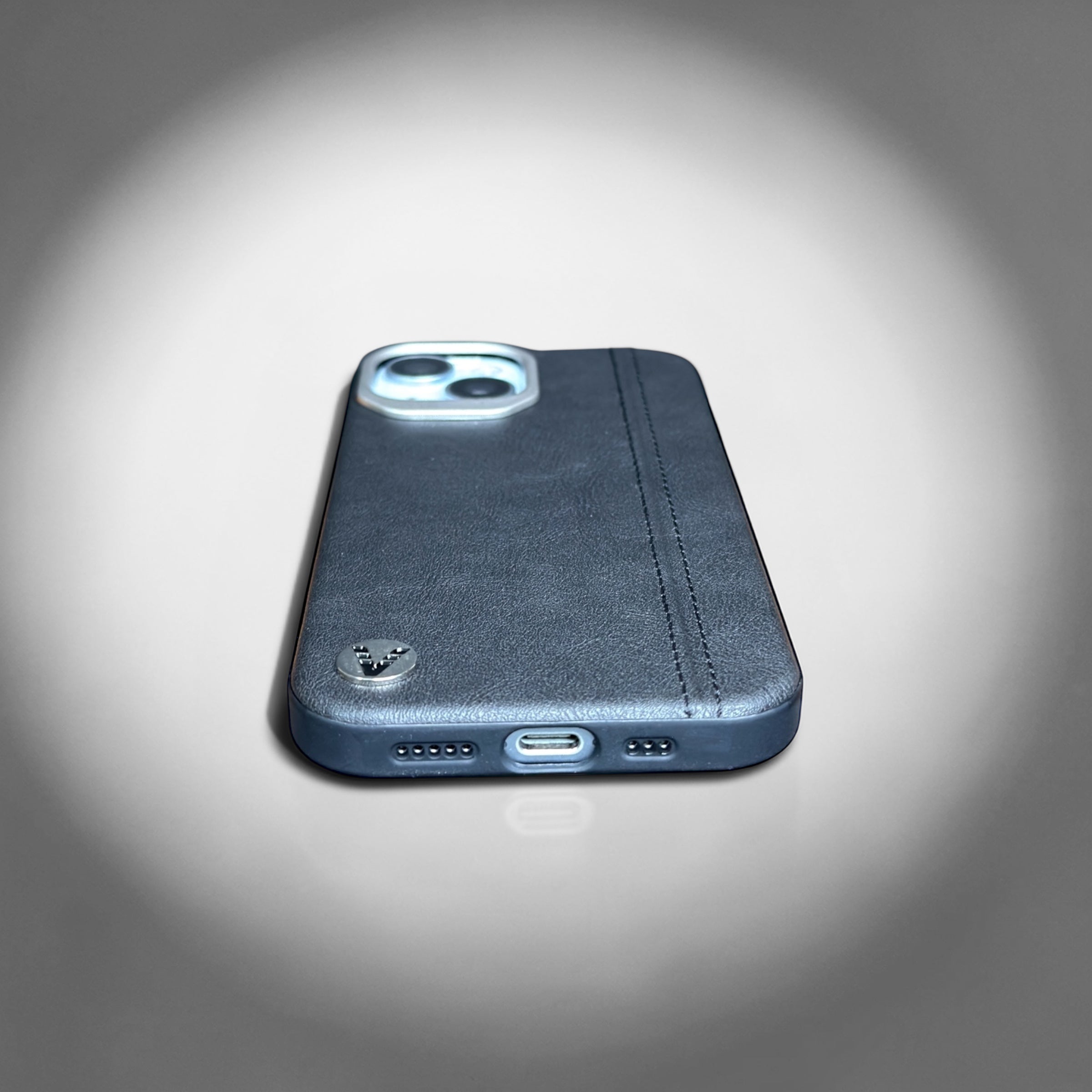 Premium Leather Black Case for iPhone 15 – Slim & Shockproof Protective Cover