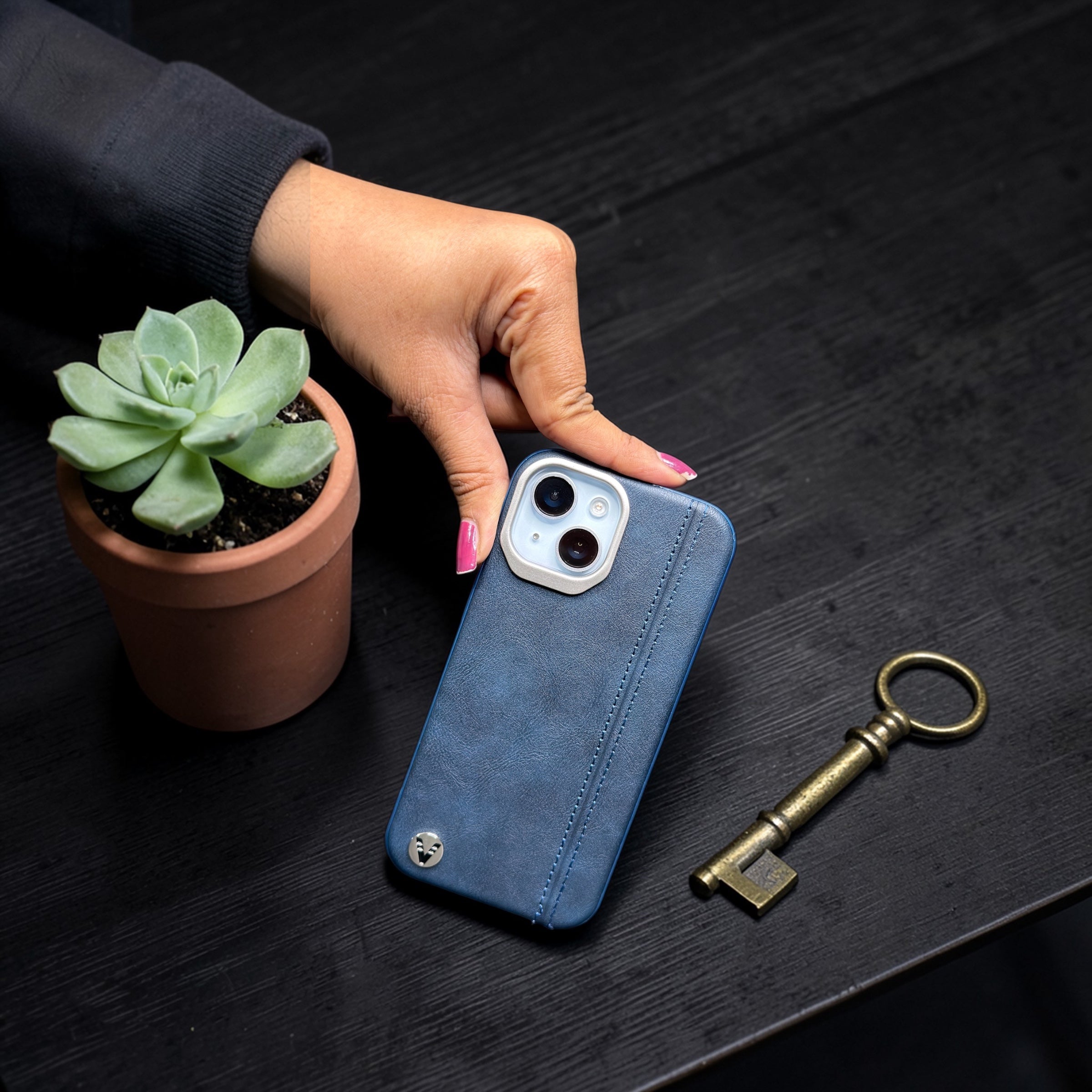 Premium Leather Blue Case for iPhone 15 – Slim & Shockproof Protective Cover